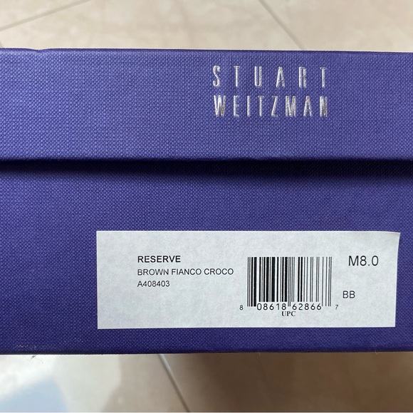 Excellent condition Stuart Weitzman knee high boots, size 8. - Picture 5 of 9